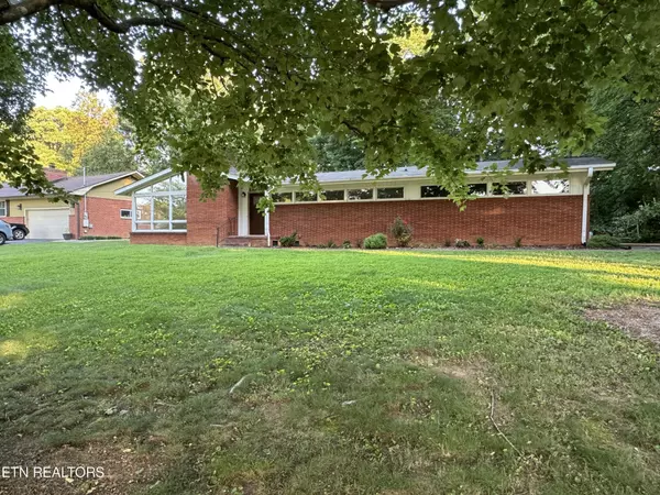 11201 Sonja Drive, Knoxville, TN 37934