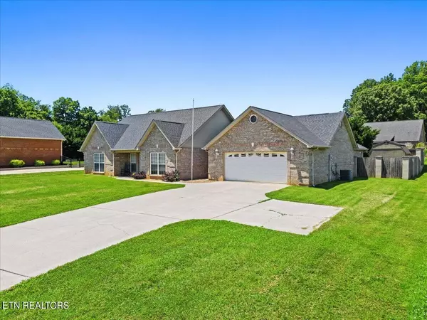 Greenback, TN 37742,5051 Chosin Tr