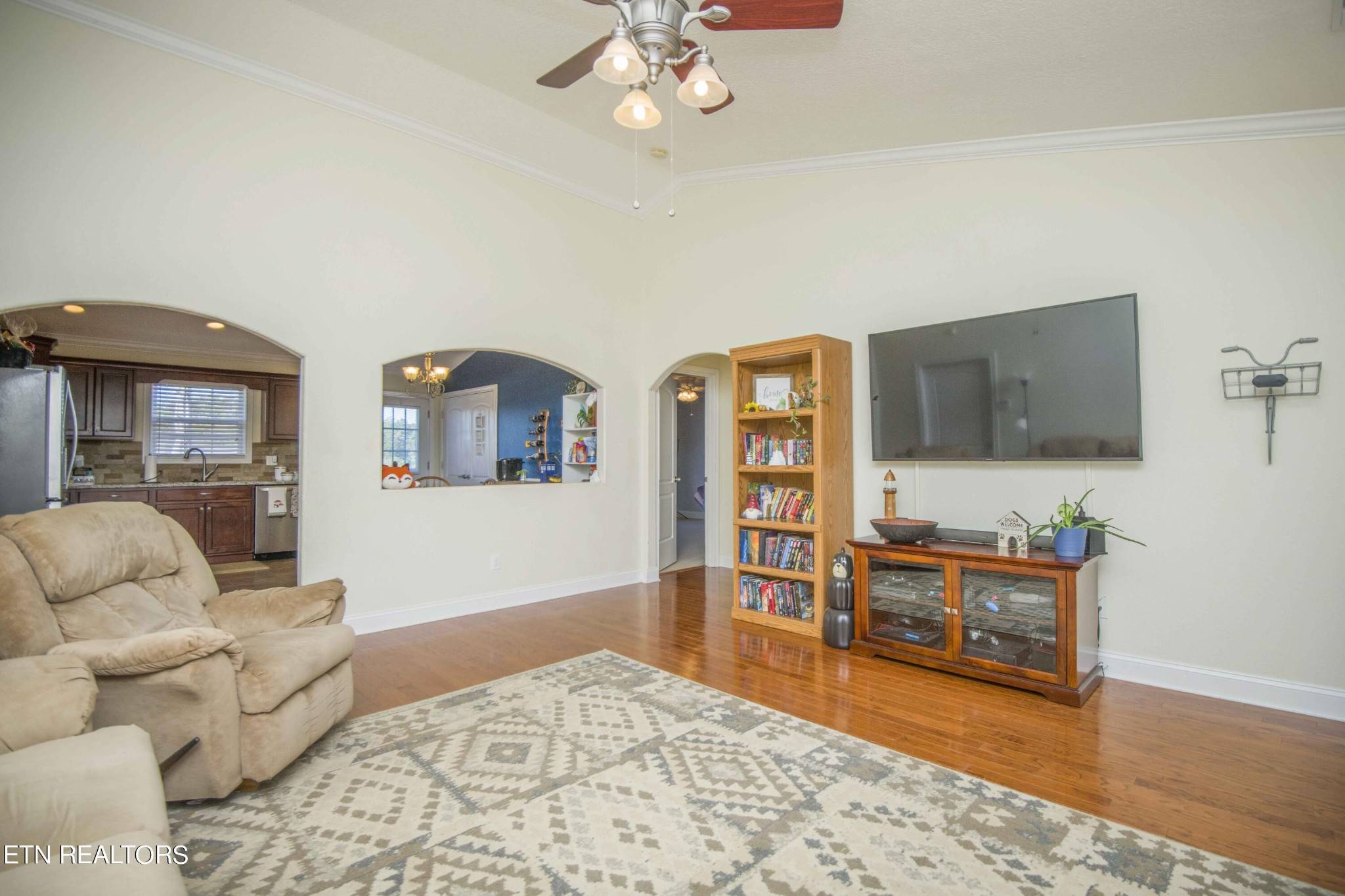 Clinton, TN 37716,204 Cornerstone Circle
