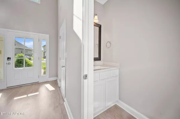 Knoxville, TN 37932,2024 Creekside Manor Lane