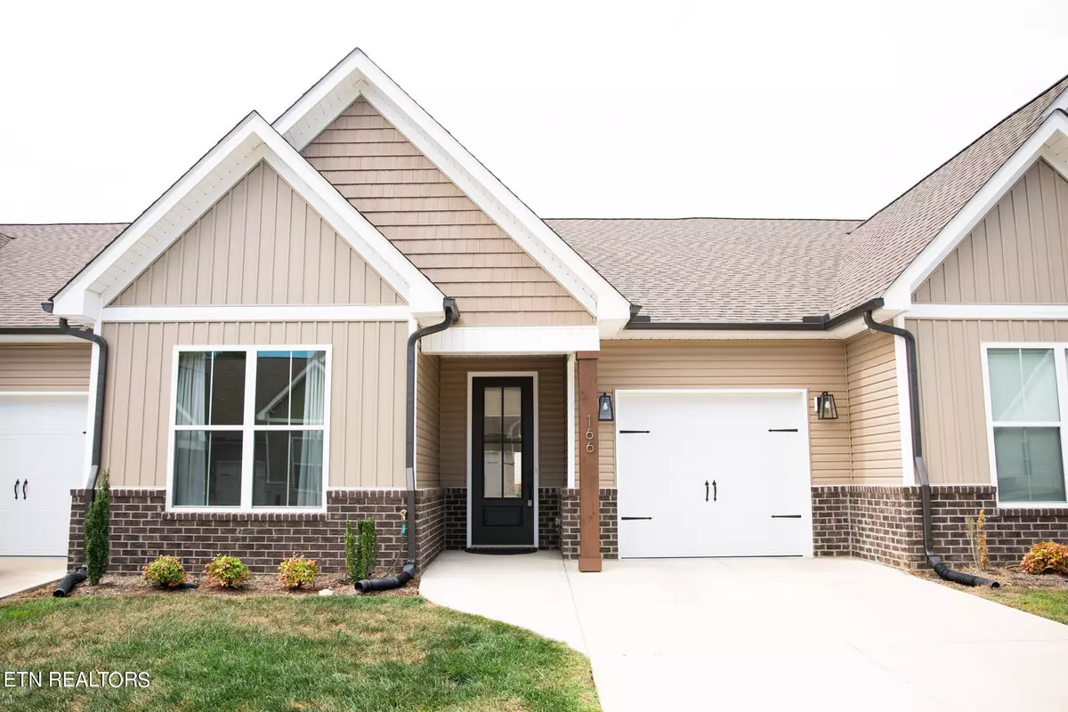Lenoir City, TN 37771,166 Gray Wolf Way