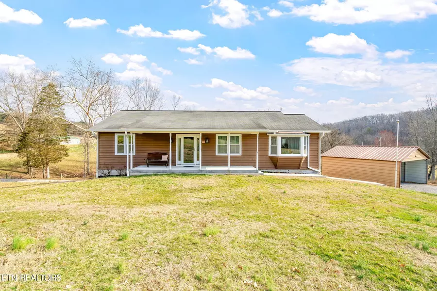 118 Windsong Rd, Clinton, TN 37716