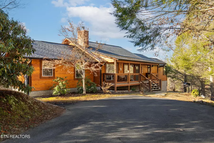 372 Saint Andrews Way, Gatlinburg, TN 37738