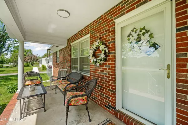 Mcminnville, TN 37110,100 WORLEY St