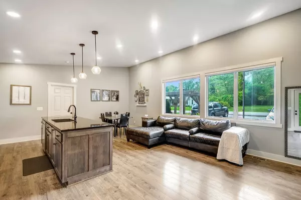 Sewanee, TN 37375,653 Georgia Ave