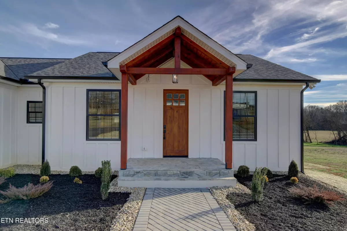 New Market, TN 37820,707 W Old Andrew Johnson Hwy