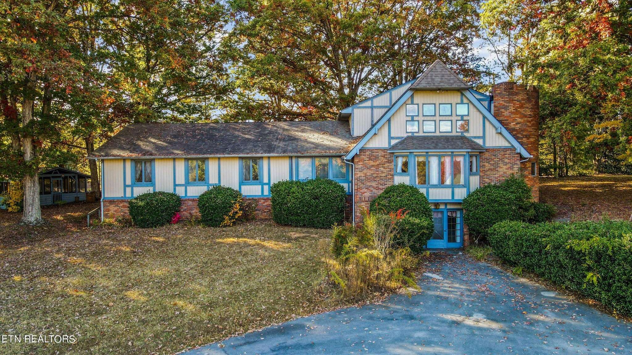 Maryville, TN 37803,111 Red Oak Rd