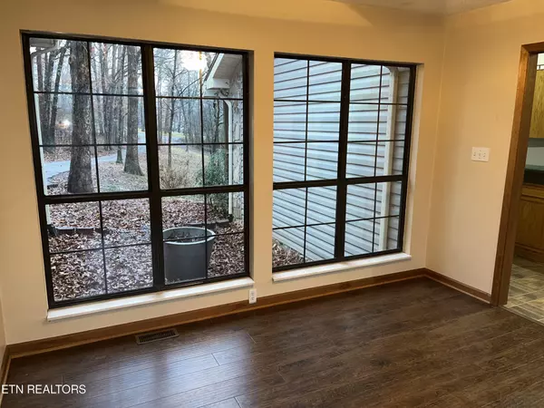 Lenoir City, TN 37772,14322 Virtue RD