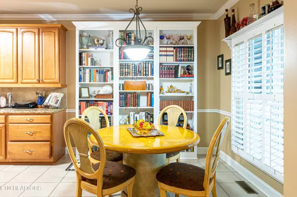 Loudon, TN 37774,172 Saloli Way