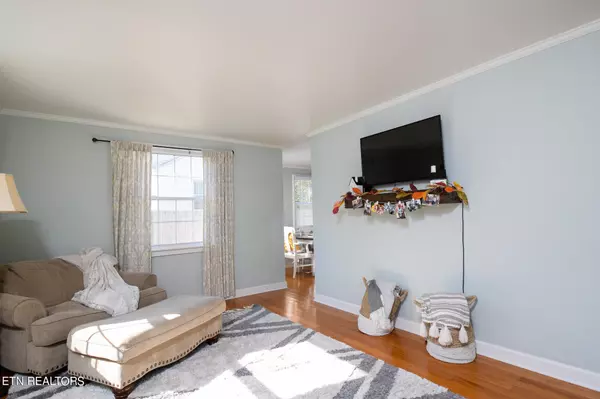 Knoxville, TN 37919,3915 Briargate Ave