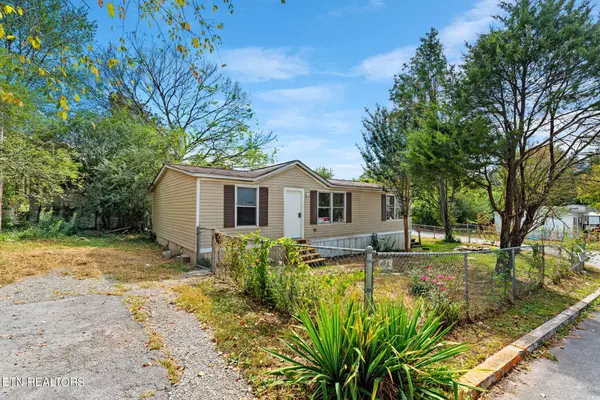 Clinton, TN 37716,113 Queen St