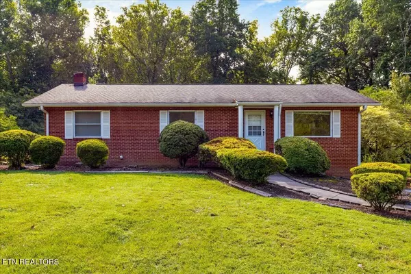 Knoxville, TN 37920,808 Oliver Rd