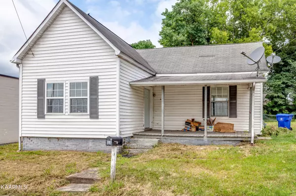 Clinton, TN 37716,434 Eagle Bend Rd