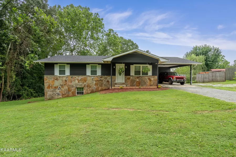 137 Cates Rd, Rockwood, TN 37854
