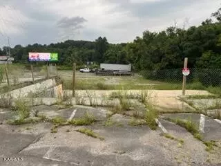 Knoxville, TN 37920,6622 Chapman Hwy