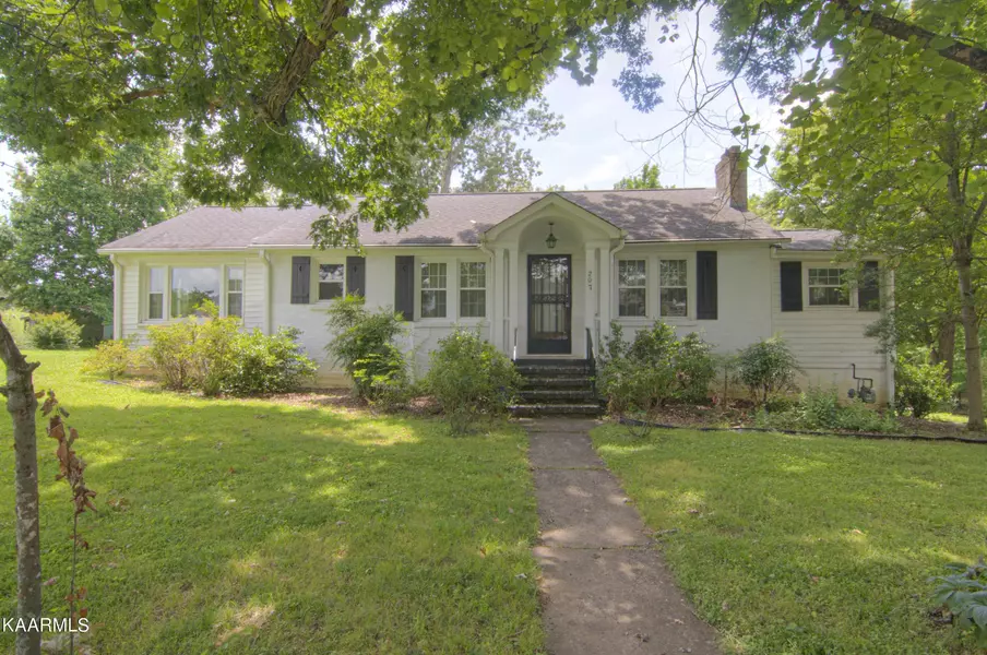 207 Ailsie Drive, Knoxville, TN 37920