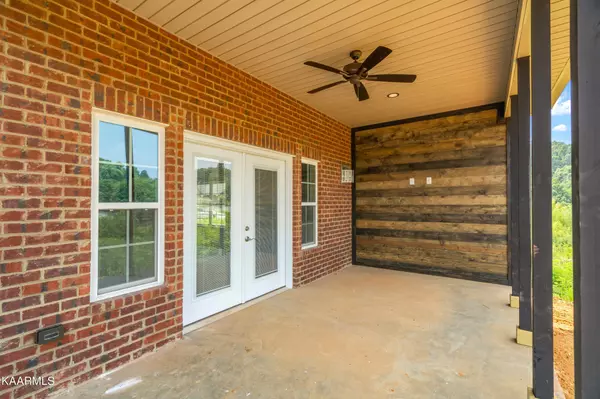Lenoir City, TN 37772,986 Meadow Walk Lane