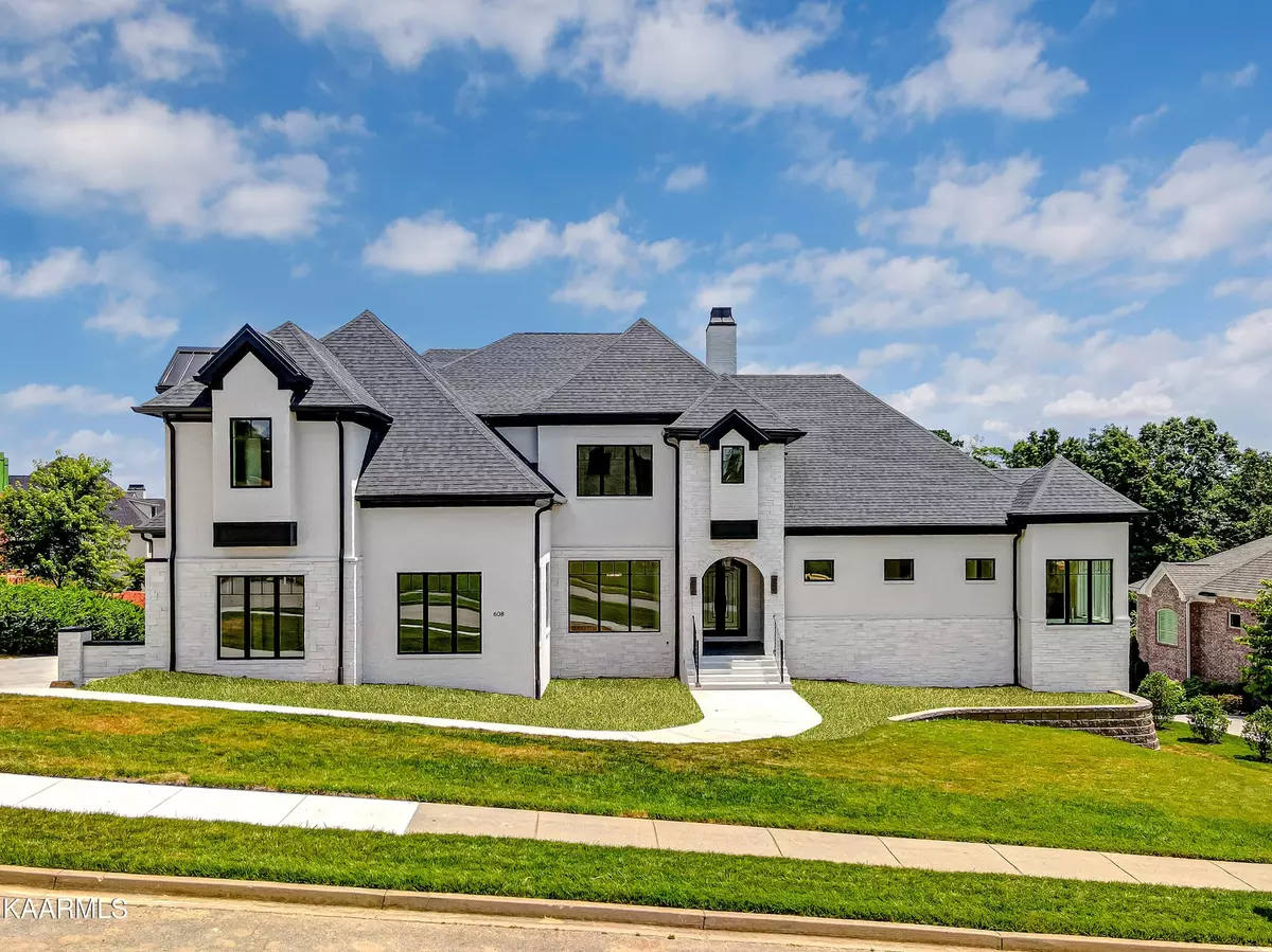 Knoxville, TN 37934,608 Porchfield Lane