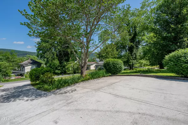 Rockwood, TN 37854,219 N Douglas Ave