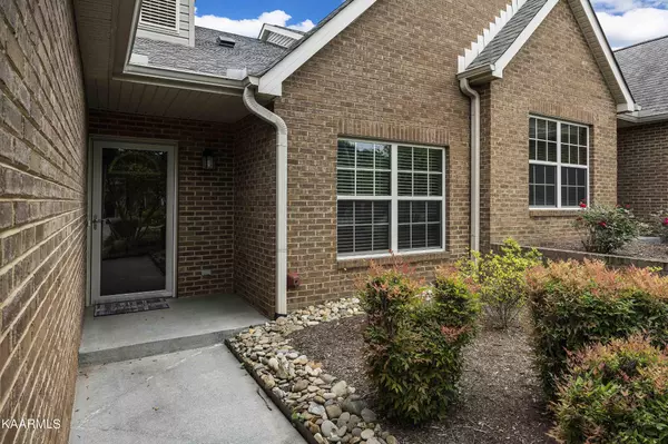 258 Glenview Circle, Lenoir City, TN 37771