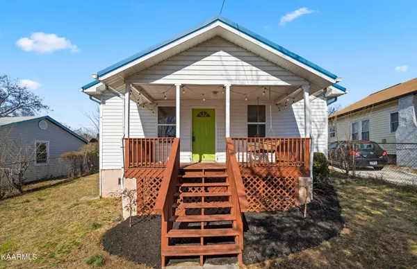 2115 Chicago Ave,  Knoxville,  TN 37917