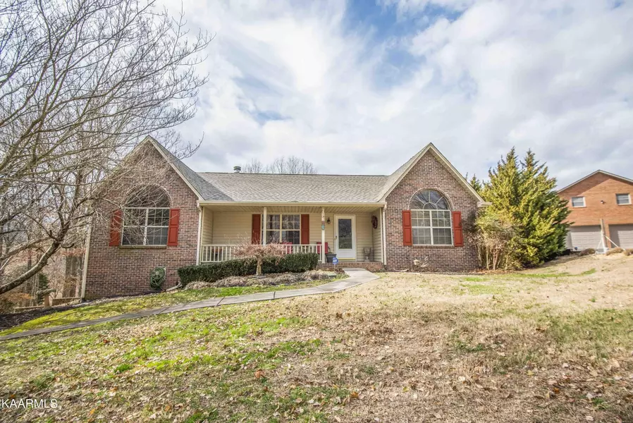 6226 Golden DR, Morristown, TN 37814