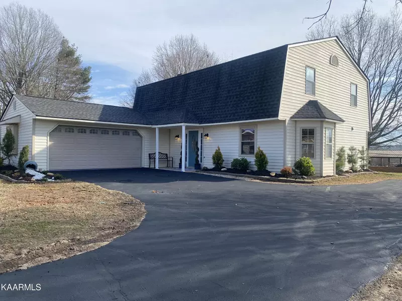 345 Grandview Drive, Lenoir City, TN 37772