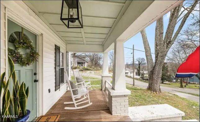 610 Cagle St, Clinton, TN 37716