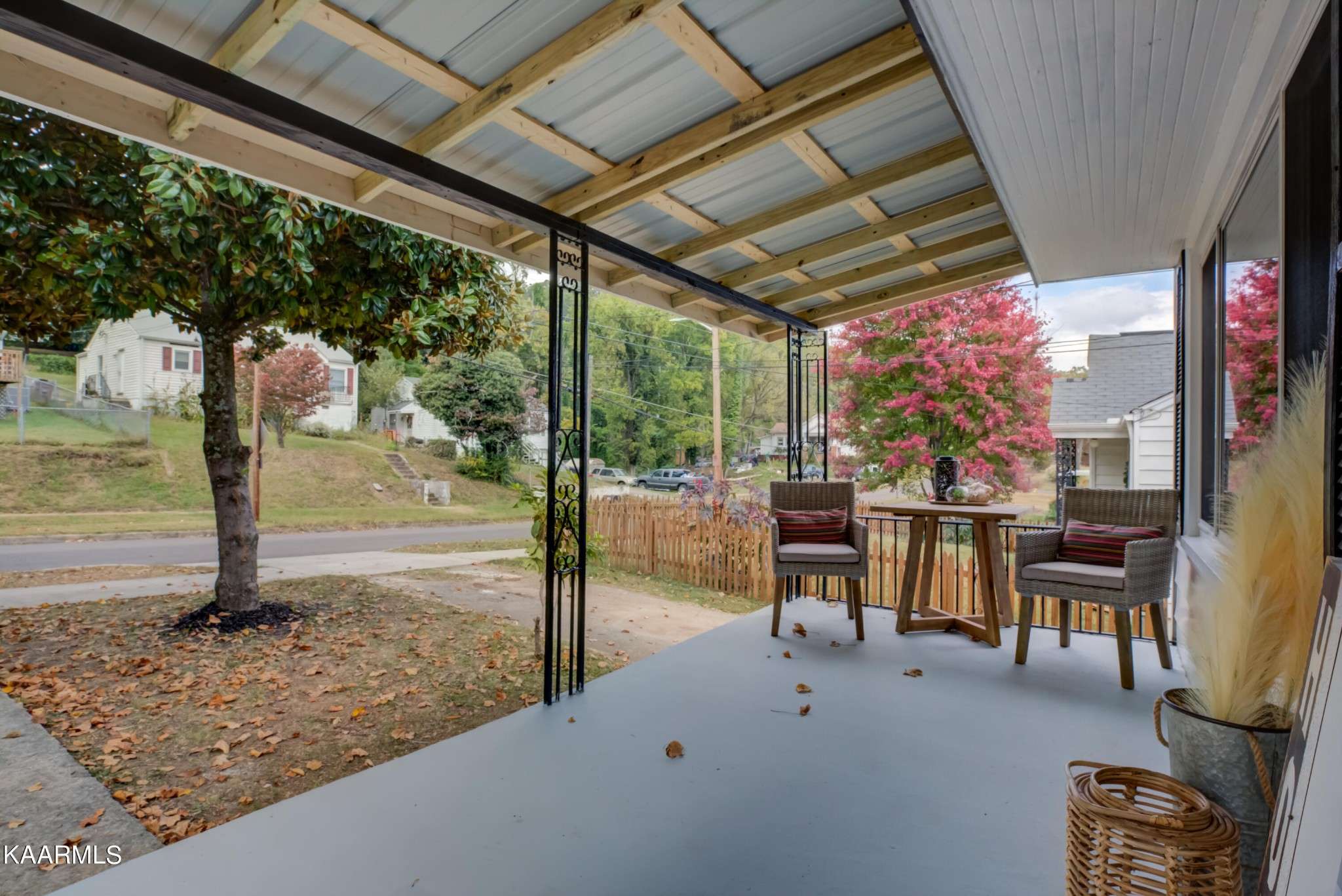 Knoxville, TN 37917,1022 Freemason St