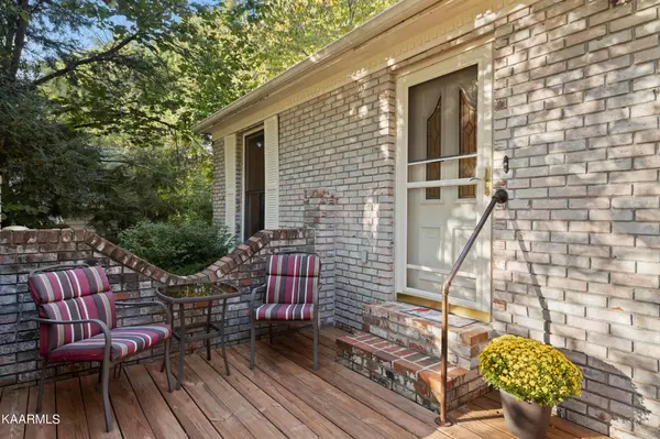 Knoxville, TN 37919,502 Covebrook Lane