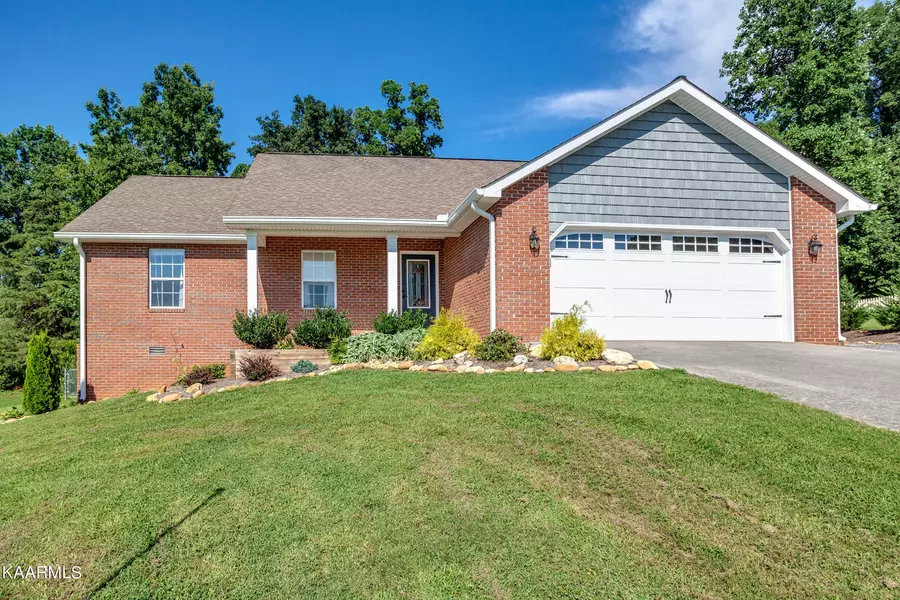1259 Chesty Puller Circle, Maryville, TN 37803