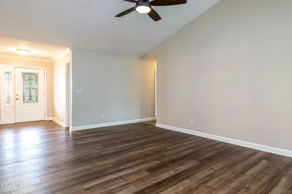 Maryville, TN 37804,1326 Meadside Drive