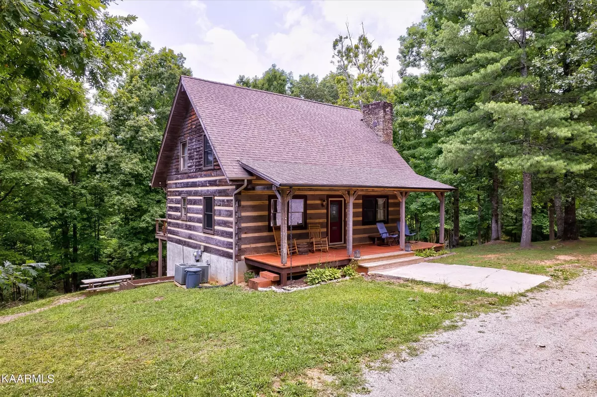 Tellico Plains, TN 37385,871 Mecca Pike