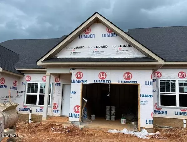 494 Jacksonian Way, Lenoir City, TN 37772
