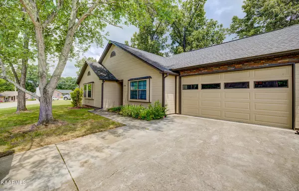 Knoxville, TN 37923,1408 Overton Lane