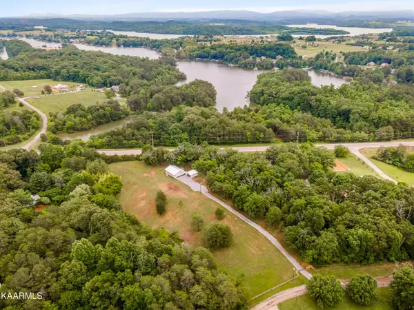 Vonore, TN 37885,120 Lovin Farm Rd