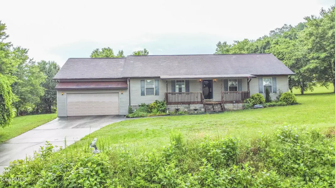 127 Farrs Rd, Kingston, TN 37763