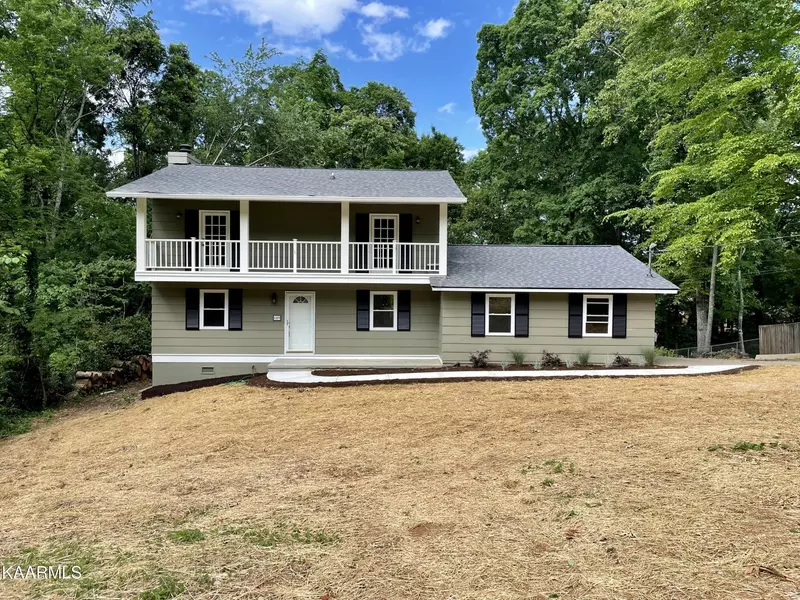 609 Banbury Rd, Knoxville, TN 37934