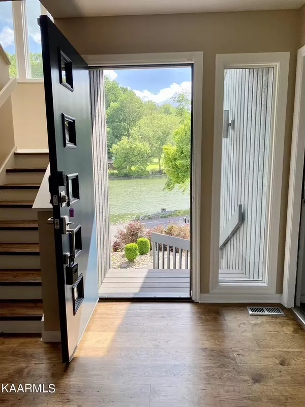 Knoxville, TN 37914,4845 River Place Drive