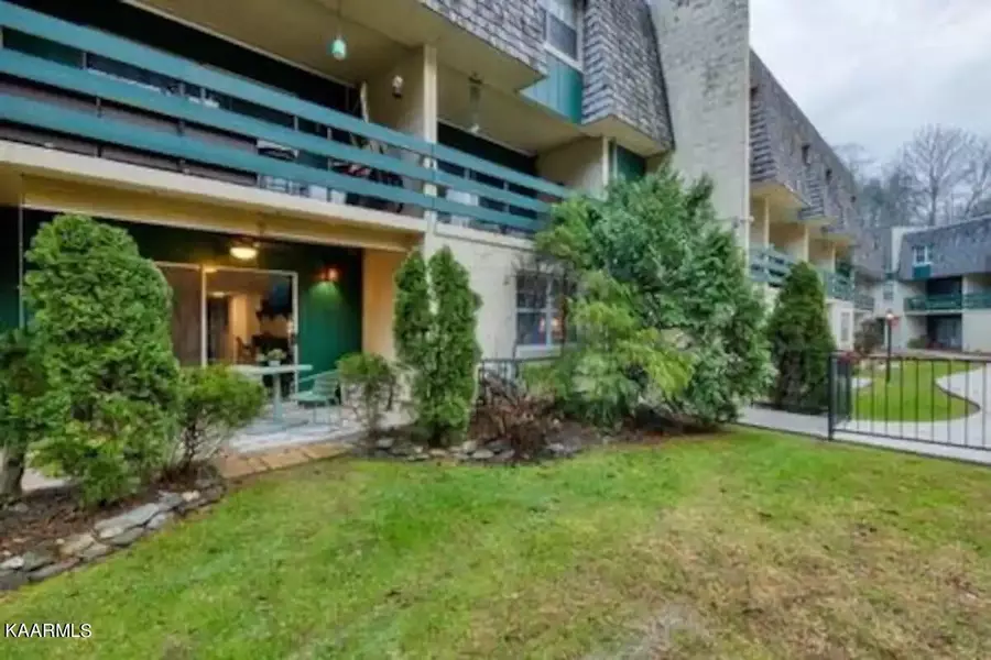 260 Roaring Fork Rd #109, Gatlinburg, TN 37738