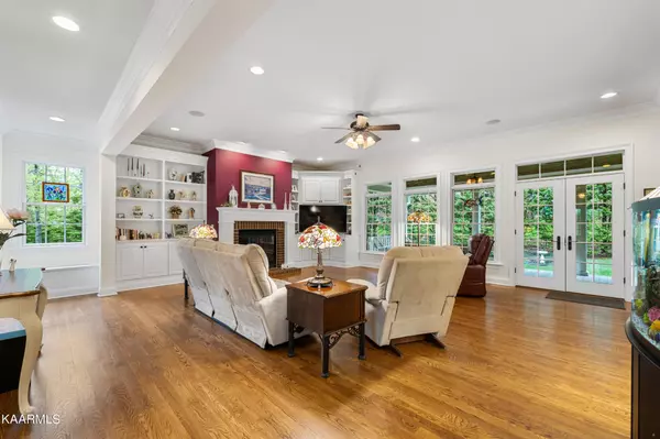 Knoxville, TN 37923,8708 Notting Hill Way