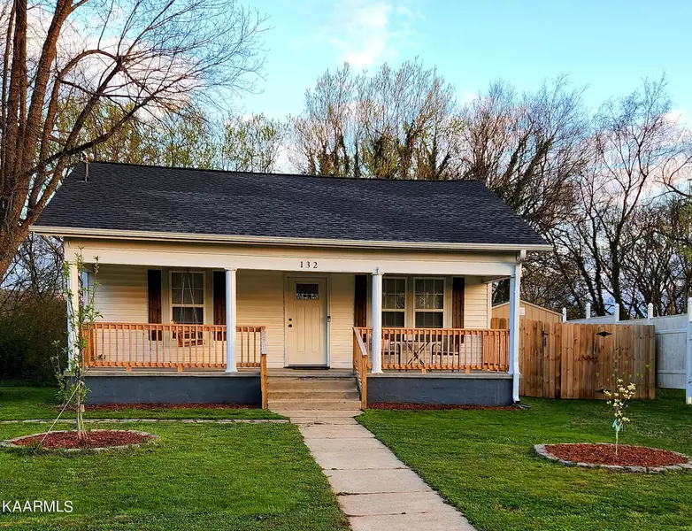 132 W Moody Ave, Knoxville, TN 37920