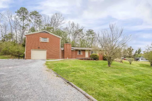 Lenoir City, TN 37772,11151 Beals Chapel Rd