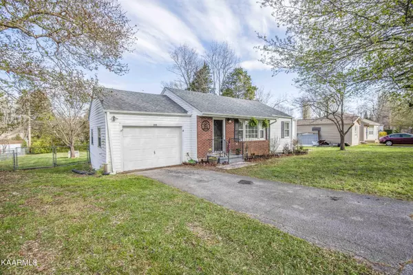 Knoxville, TN 37920,305 Hartford Rd