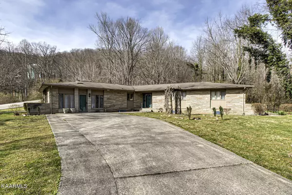 Harriman, TN 37748,408 W Hills Drive