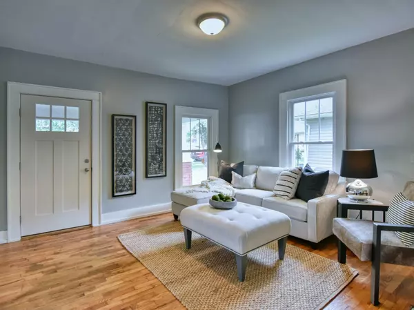 Knoxville, TN 37917,2322 E Glenwood Ave