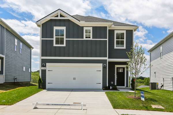 1758 Flora Grv, Hermitage, TN 37076