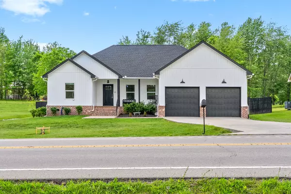 Pleasant View, TN 37146,7143 Highway 41A