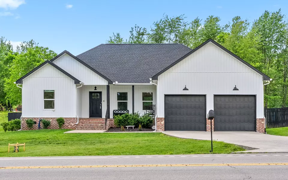 7143 Highway 41A, Pleasant View, TN 37146