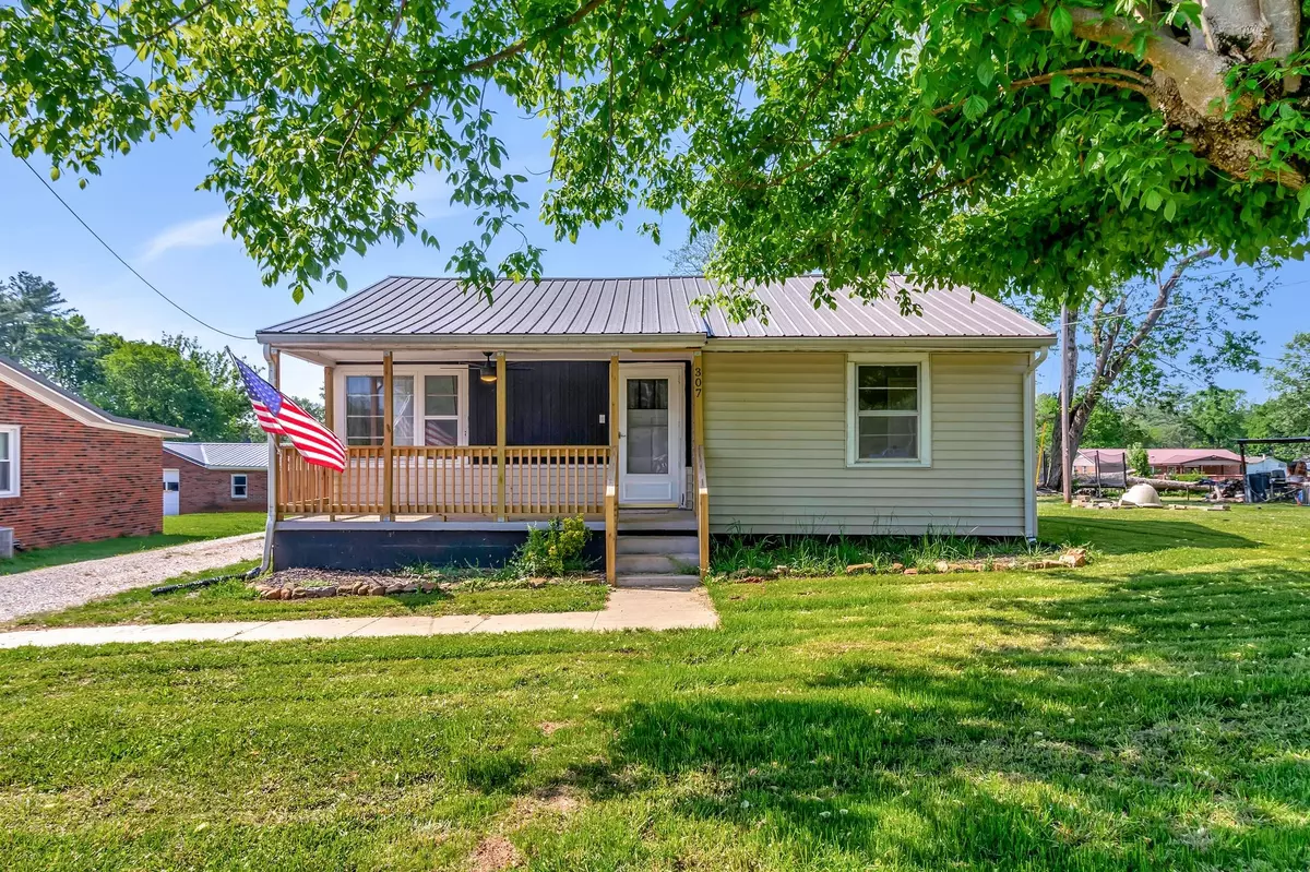 Cowan, TN 37318,307 Franklin St